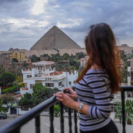 Tiba Pyramids Hotel ギーザ エクステリア 写真