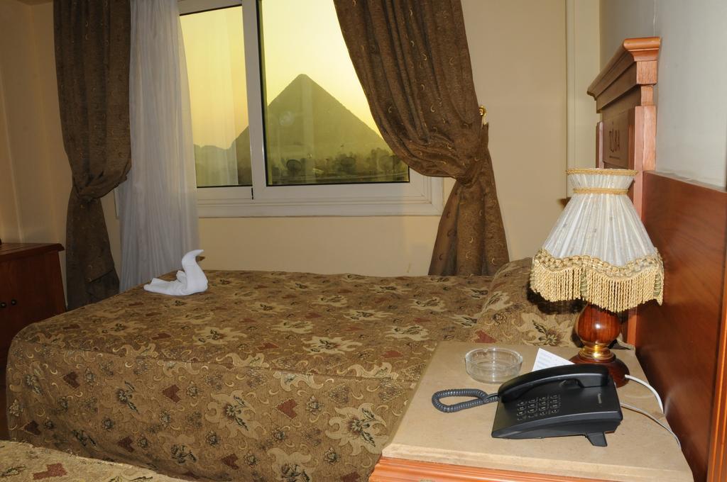 Tiba Pyramids Hotel ギーザ 部屋 写真