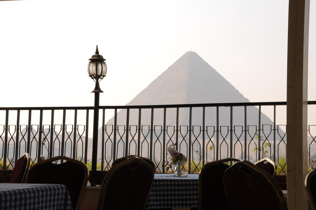 Tiba Pyramids Hotel ギーザ エクステリア 写真