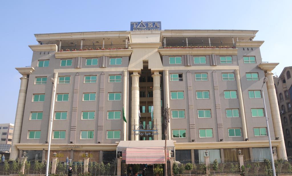 Tiba Pyramids Hotel ギーザ エクステリア 写真